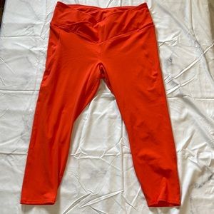 Fabletics pure luxe orange leggings size 3X. In great condition.